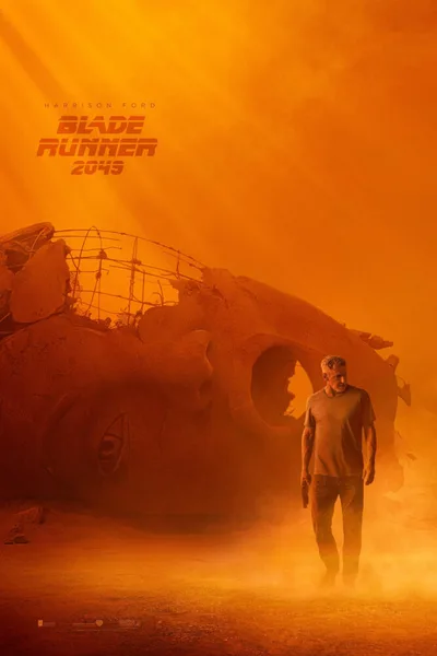 Постер Бегущий по лезвию 2049