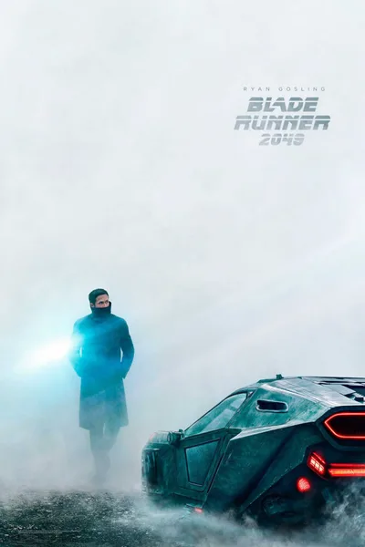 Постер Бегущий по лезвию 2049
